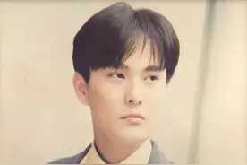 歌词明明很“恶俗”，当年却火得一塌糊涂，这些歌越听越不对味图片