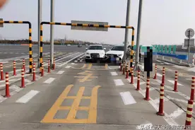 没有安装ETC的车辆这样出收费站更安全图片
