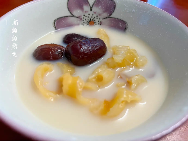 孕晚期煲花胶汤 2026年孕晚期煲花胶汤有营养吗