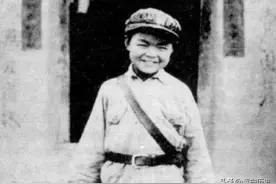 长征路上“最小的红军战士”，童年已走在了革命道路上。图片