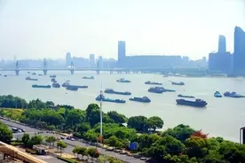 防御超强台风“杜苏芮”！南昌130余艘船舶在港避风图片