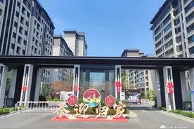 单价约2.4万/㎡！上房半年就挂牌！实探徐州热门小区图片