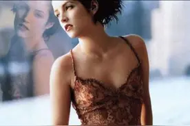 巨星猫王唯一女儿近照曝光：继承上亿遗产，怎么还活得落魄不堪…图片