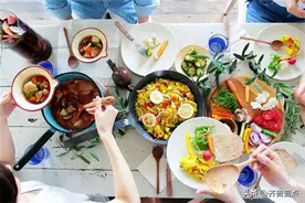 喝完白酒头疼难耐？行家：不是你喝多了，而是酒有问题图片