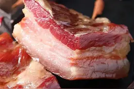 有了这片四川烟熏老腊肉，天天都是过年图片