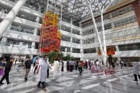 日均接诊可超6000人次，北京、武汉多家三甲医院增新址图片