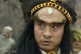 俗话说日久生情，为什么百花羞跟黄袍怪生活了十三年，还是无情？图片