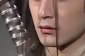 港坛无人不知的男艺人，成名曲赶超四大天王！网友却说：纯靠命好图片