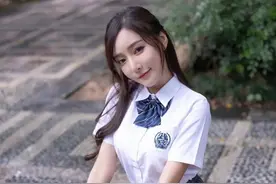 一组美女姐姐的写真～真的好养眼！图片