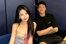 赵睿的篮球生涯和财富秘密揭秘：广东男篮的黄金儿子图片