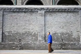 一位70岁独身老人的自白：“一辈子不结婚，晚年生活是什么样的？”图片