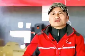 京东001号快递员，死心塌地送快递12年，刘强东给了他什么？图片