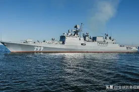 俄罗斯海军吃瘪，黑海舰队又要换旗舰？新锐导弹护卫舰浓烟滚滚图片