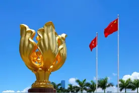 是时候考虑，中央全面管治权要由党组织领导实现，治港者中有党员图片