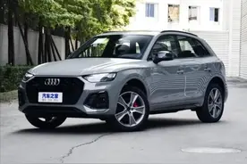 奥迪SQ5：3.0T+8AT+354马力，油门尽管踩，剩下的就交给“夸戳”图片