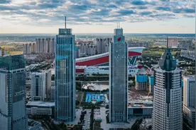 身价300亿，东北首富，摊上事了图片