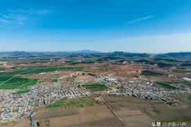 长清双乳村，绕着汉墓而建，民居全是石头的，入选国家级传统村落图片