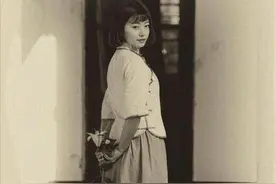 黄埔军校唯一一批女学员，持枪起义不输男兵，后来她们都去哪了？图片