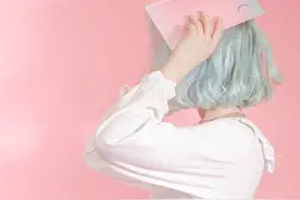 恋爱真理：恋人之间的分享欲是需要靠对方的回应来维持的图片