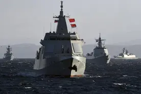 南海连续划设三个军演区，美航母航向台岛，解放军警告声音明确图片