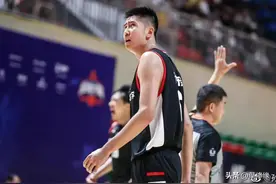 西安交大双子星孙府宽、卢杜伟加盟陕西信达男篮图片