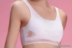 家有女孩要注意9岁和12岁：一个猛长个的信号，一个不长个的信号图片