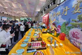 “牡丹遇上美食”，美得让人不忍动筷图片