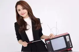 腾讯美女主播之小楠：青春靓丽，甜美可人图片