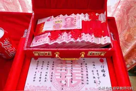 2个儿子娶媳妇，老大聘礼58万，老二聘礼9万6父母偏心兄弟成仇人图片