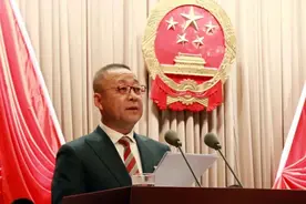 4人同日当选为市长，其中一人是“全国优秀县委书记”，曾临危受命整治秦岭违建图片