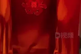 山西太原，新人结婚装饰电梯用力过猛，女邻居被吓懵：很像恐怖密室，硬着头皮进去的图片