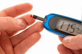 老年人有自己的血糖标准？多少才是正常？你达到标准值了吗？图片