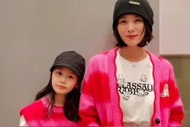 陈思诚前女友曹曦文大方晒娃，女儿五官精致，生父是马来西亚富豪图片