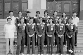 女排往事图片