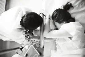 被这个上海孕妇一夜刷屏，欠他们的热搜，该还了图片
