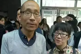 读张二棍《旷野》余秀华《在开封的红桥边》，皆堪经典，动人心弦图片