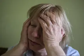 我65岁和老公依旧有夫妻生活，近期事后都有血，这是得病了吗？图片