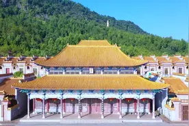 总投资1亿元，中国建最大百家姓祠堂，108个姓氏百花齐放图片