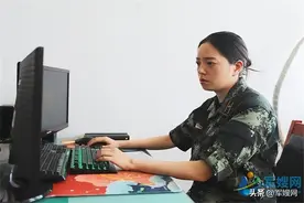 何秀春：军人当军嫂，两副担子一肩挑图片