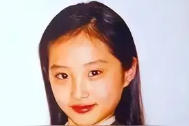 她因出演丑女走红，后慢慢边缘化，多年不见却选择了整容图片