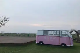 记录自己独自一人开车在路上图片