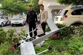 无人机在金山违规起飞撞上松江高压线“炸机”，驾驶员因扰乱公共秩序受行政处罚图片