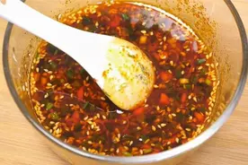 饺子蘸汁只放醋？教你在家做万能蘸料汁，蘸啥都好吃图片