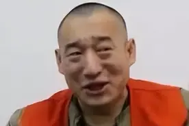 东北男人赵金龙：因抢劫入狱，采访视频爆火网络，太搞笑了图片