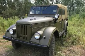 情怀老车——前苏联嘎斯69（GAZ-69）型越野车图片