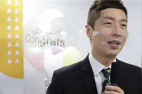 演员马浚伟改行当香港公务员，开心发文报喜讯，掌控一亿资金审批图片