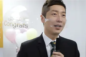 演员马浚伟改行当香港公务员，开心发文报喜讯，掌控一亿资金审批图片