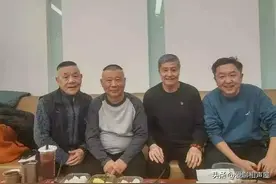 相声演义:马季先生弟子刘伟原冯巩搭档，有可能加入德云社发展。图片