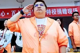 韩红身份背景曝光，难怪出道24年，娱乐圈没人敢得罪她图片