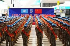中国第八批赴南苏丹（朱巴）维和步兵营出征图片